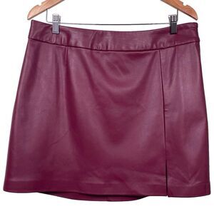 *** Women's Skirt